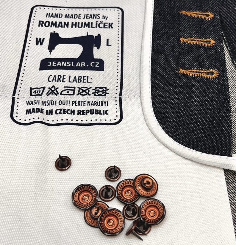 Add Image Description